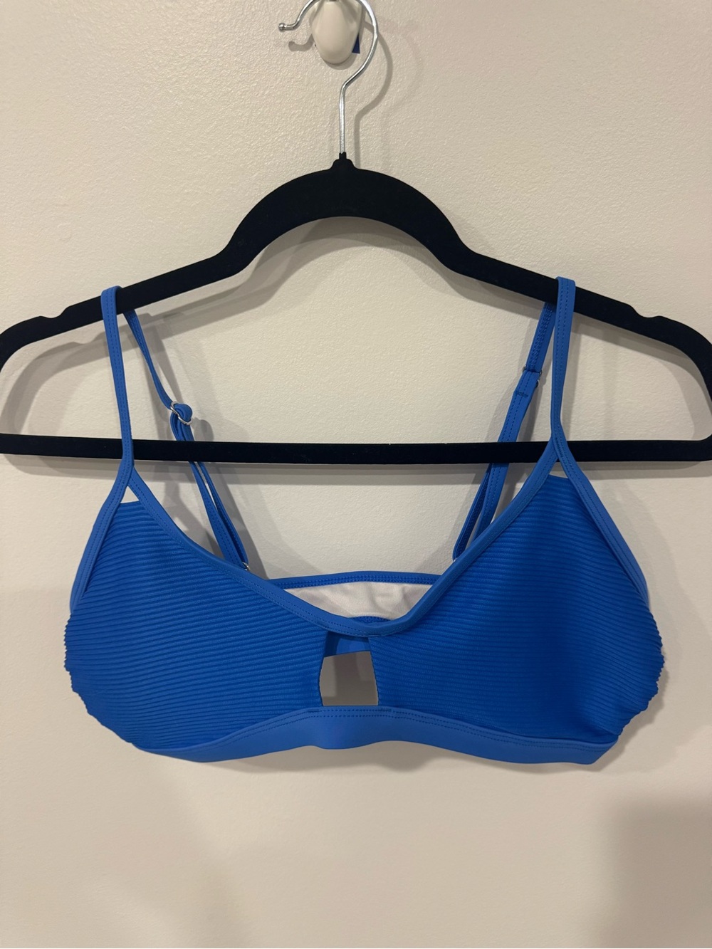 Cupshe Royal Blue Ribbed Keyhole Bralette